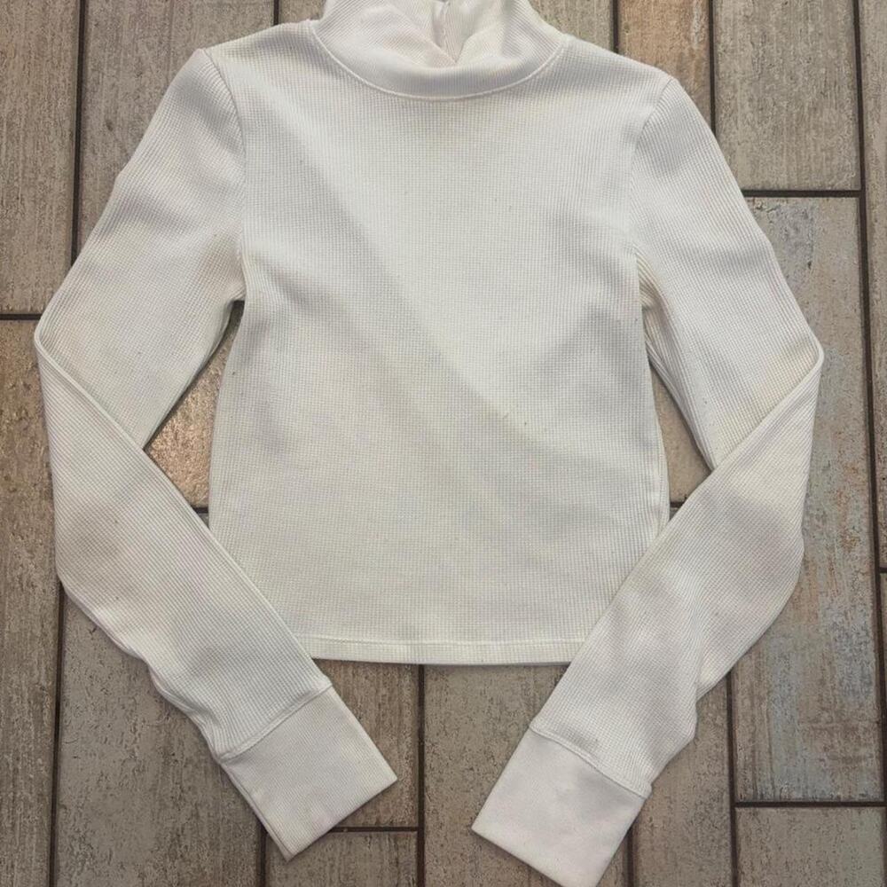White ribbed mock neck long sleeve